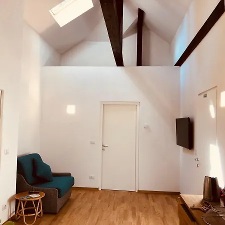 Anita Apartment *